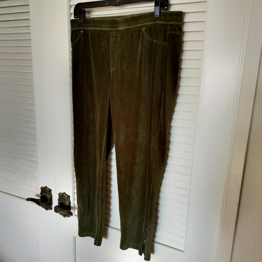 Susan Graver Ribbed Olive Green Pullon Zipper Hem Pants Large Petite